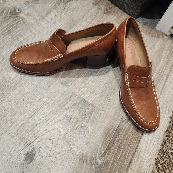 Sperry platform loafer - NWOT - Picture 5 of 8